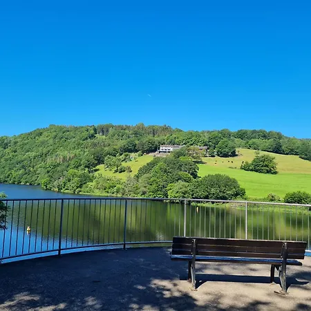 Am Rursee *